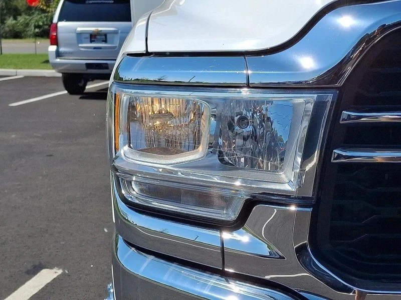 2019 Ram 3500 - Image 9 of 12