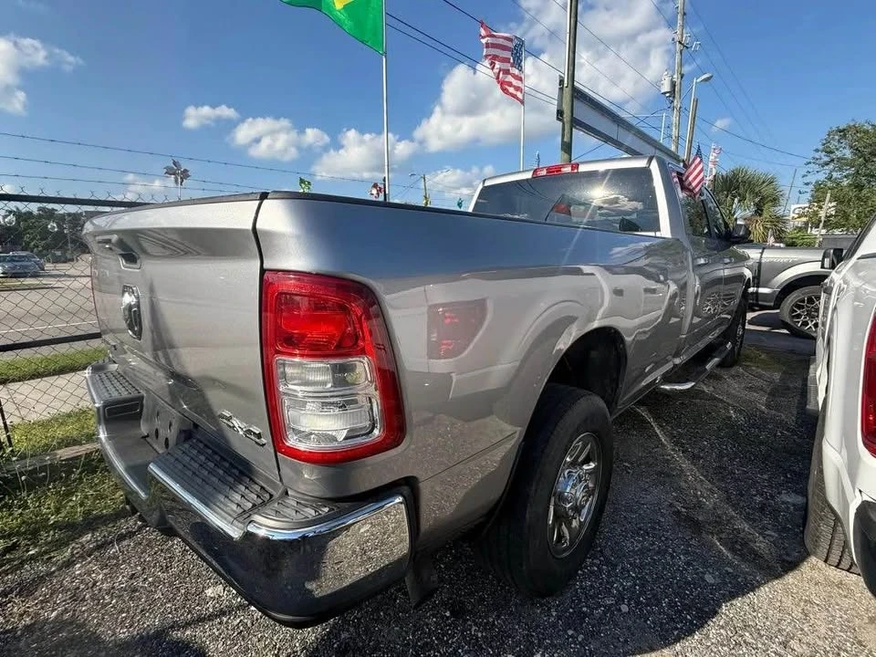 2019 Ram 3500 - Image 3 of 8