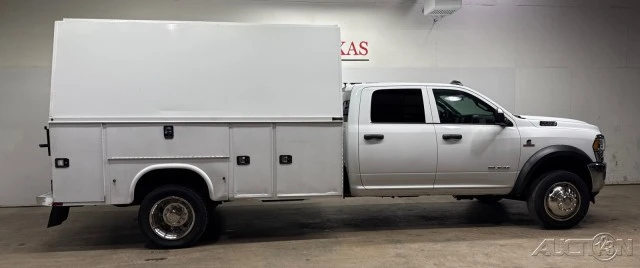 2019 Ram 4500 & 5500 - Image 4 of 24