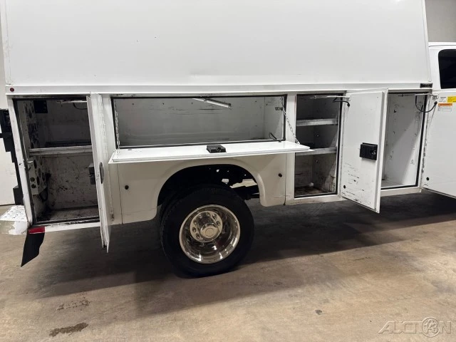 2019 Ram 4500 & 5500 - Image 14 of 24