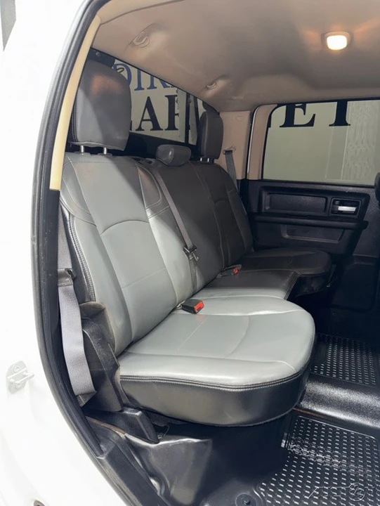 2019 Ram 4500 & 5500 - Image 20 of 21