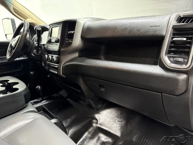 2019 Ram 4500 & 5500 - Image 16 of 21
