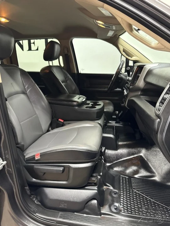 2019 Ram 4500 & 5500 - Image 17 of 21
