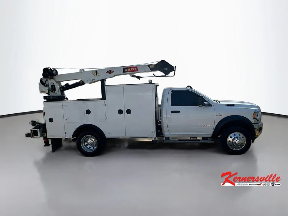 2019 Ram 4500 & 5500 - Image 8 of 24