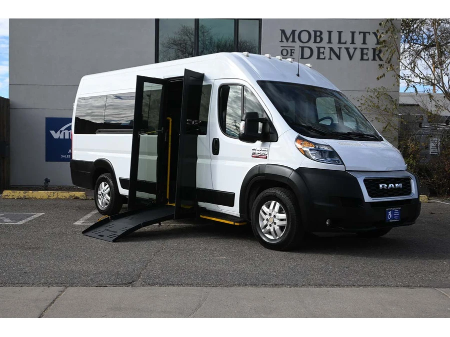 2019 Ram ProMaster - Image 2 of 12