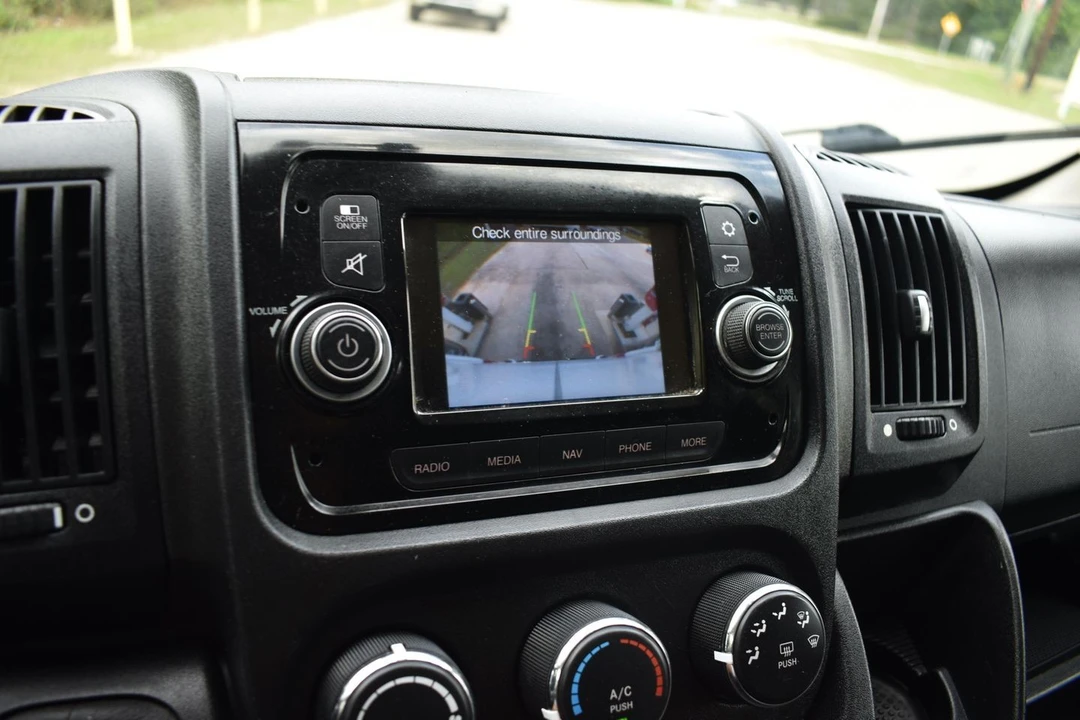 2019 Ram ProMaster - Image 10 of 15