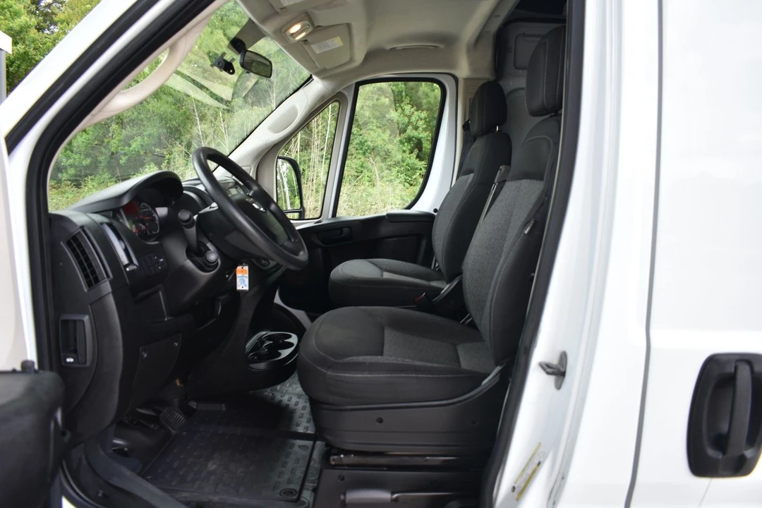 2019 Ram ProMaster - Image 7 of 15