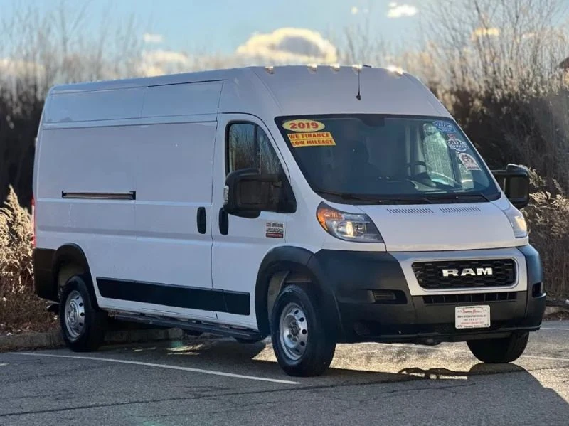 2019 Ram ProMaster - Image 2 of 12