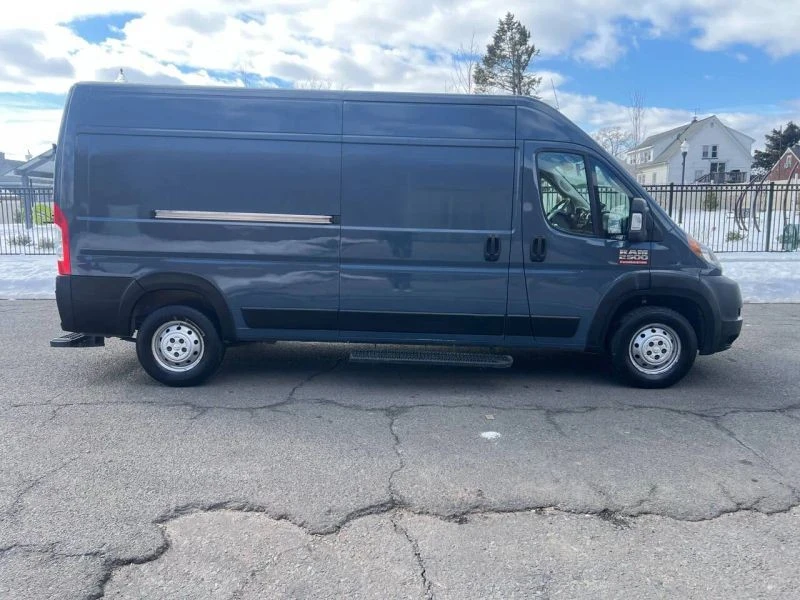 2019 Ram ProMaster - Image 3 of 12