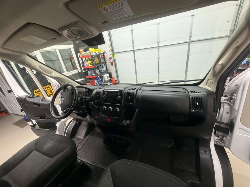 2019 Ram ProMaster - Image 2 of 10