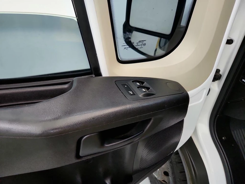 2019 Ram ProMaster - Image 19 of 31