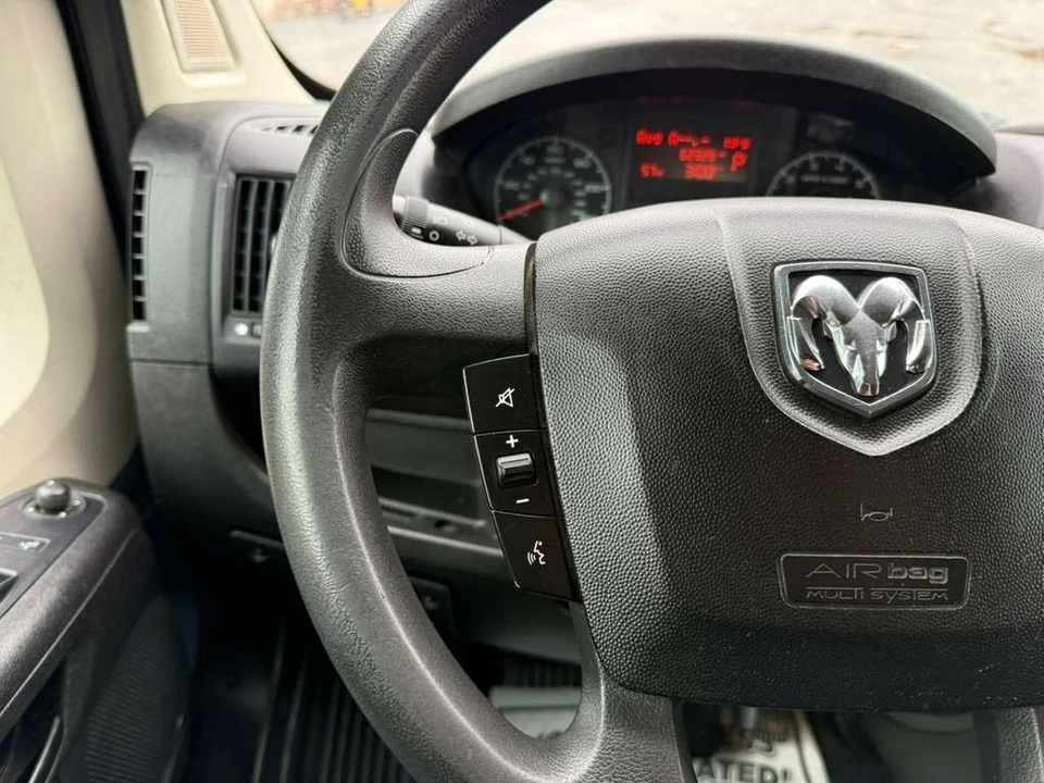2019 Ram ProMaster - Image 9 of 21