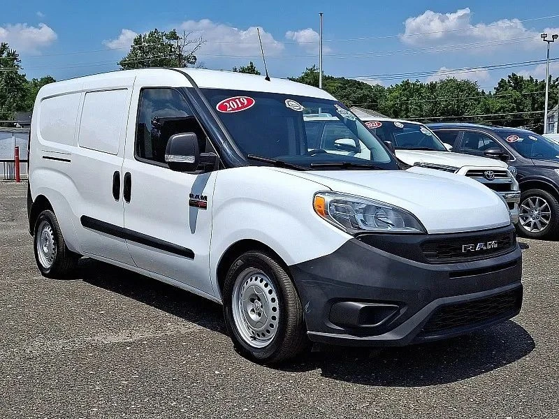 2019 Ram ProMaster - Image 2 of 12
