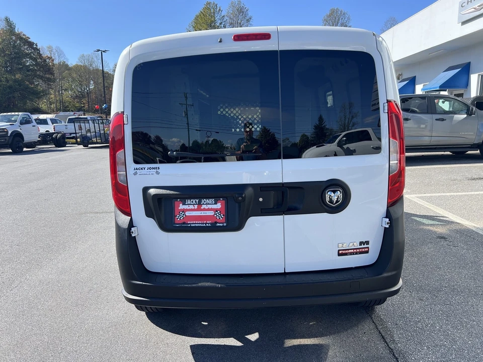2019 Ram ProMaster - Image 2 of 12