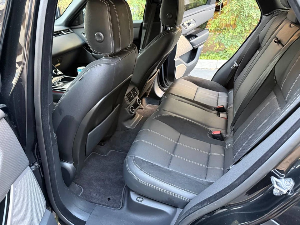 2019 Land Rover Range Rover Velar - Image 14 of 23