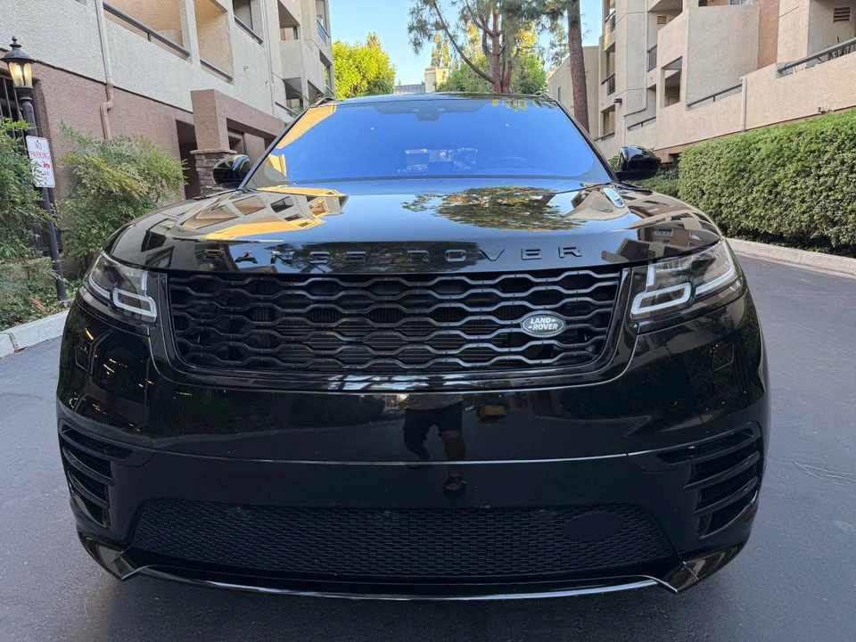 2019 Land Rover Range Rover Velar - Image 2 of 23