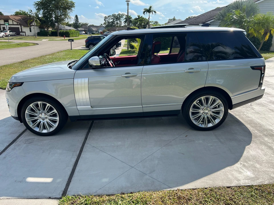 2019 Land Rover Range Rover L405 - Image 8 of 31