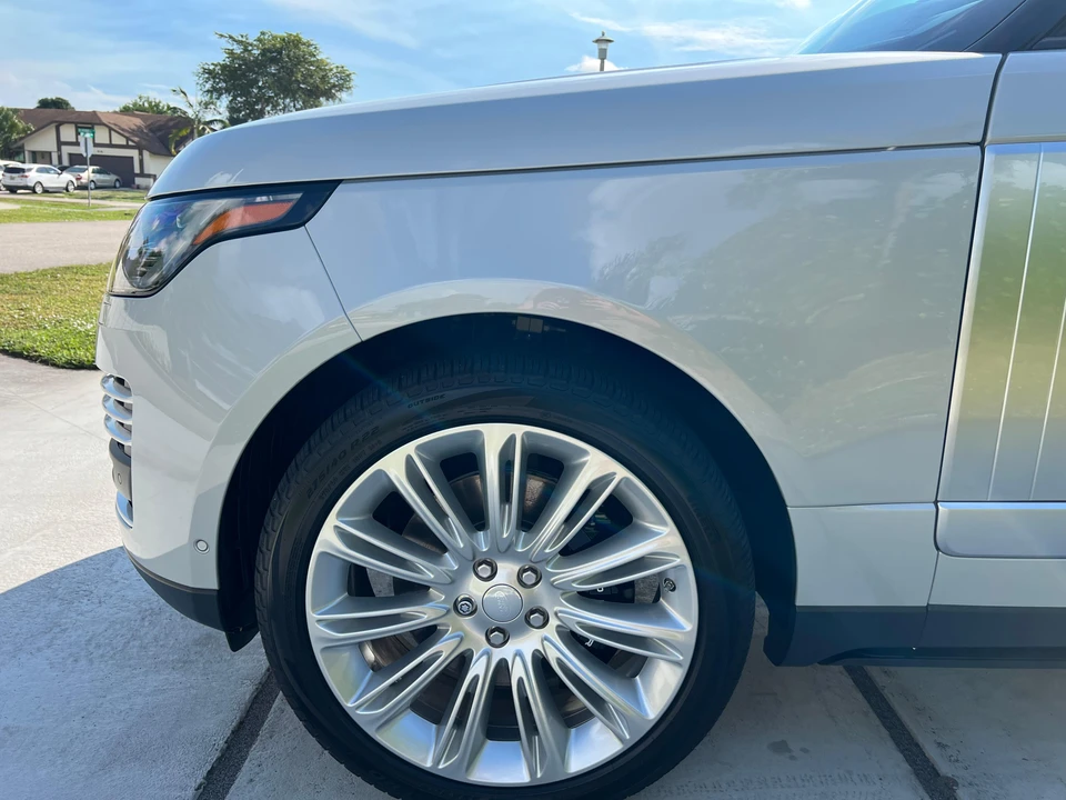 2019 Land Rover Range Rover L405 - Image 16 of 31