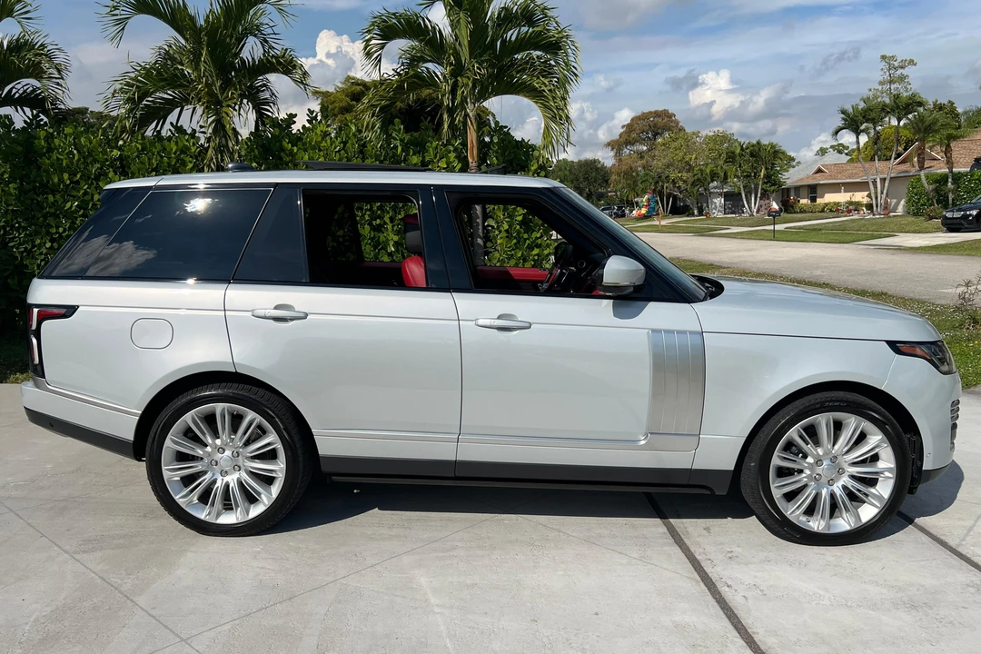 2019 Land Rover Range Rover L405 - Image 3 of 31
