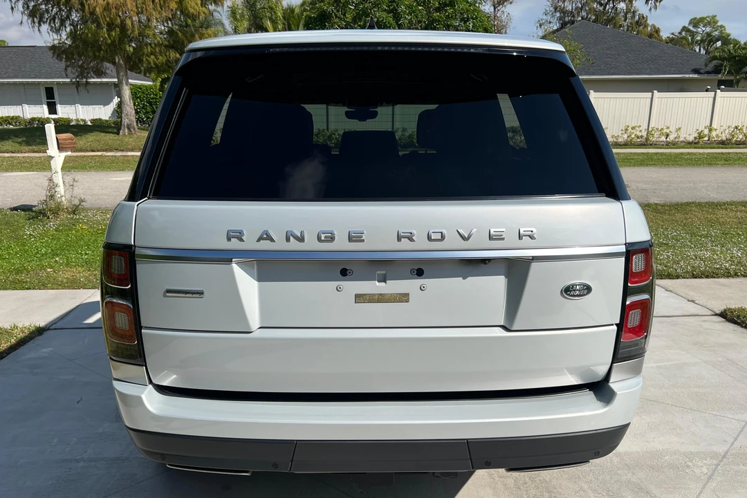 2019 Land Rover Range Rover L405 - Image 5 of 31