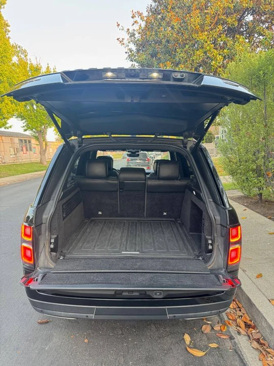 2019 Land Rover Range Rover L405 - Image 8 of 14