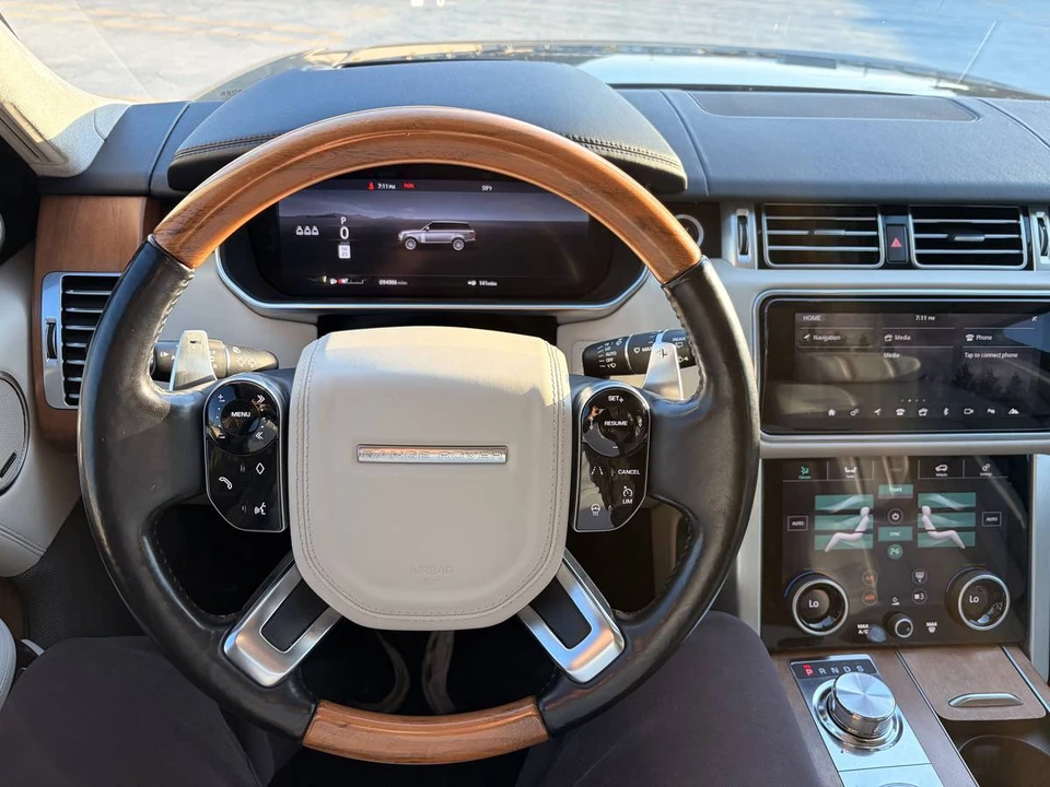 2019 Land Rover Range Rover L405 - Image 10 of 14