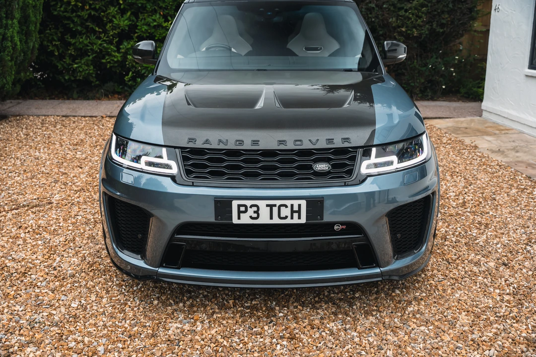 2019 Land Rover Range Rover Sport SVR L494 - Image 11 of 31