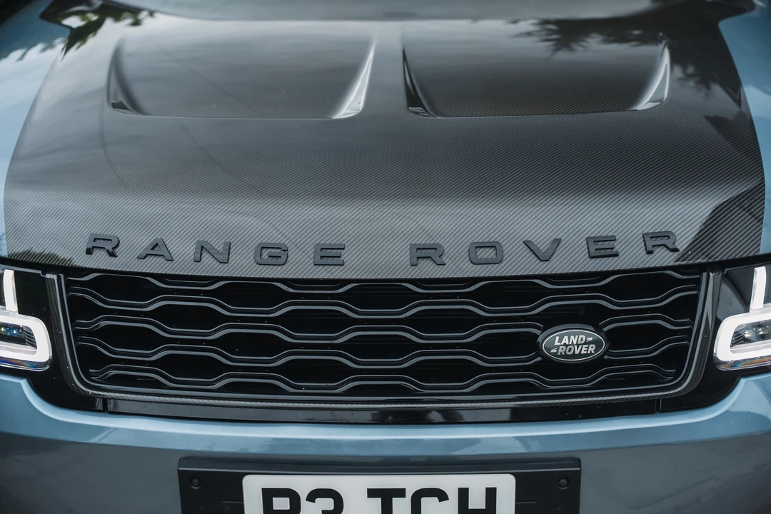 2019 Land Rover Range Rover Sport SVR L494 - Image 14 of 31