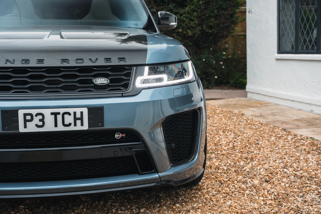 2019 Land Rover Range Rover Sport SVR L494 - Image 17 of 31