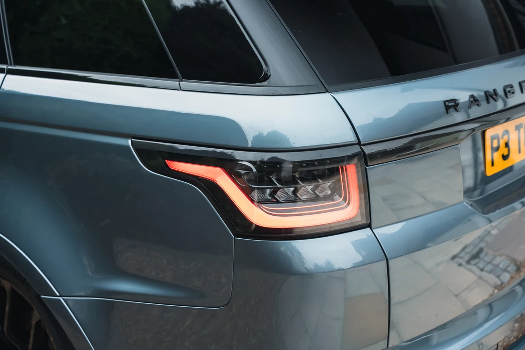2019 Land Rover Range Rover Sport SVR L494 - Image 22 of 31