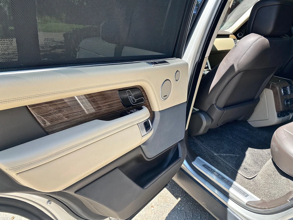 2019 Land Rover Range Rover L405 - Image 5 of 9