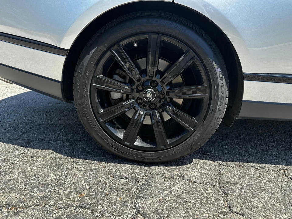 2019 Land Rover Range Rover L405 - Image 21 of 31