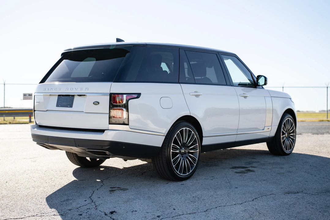 2019 Land Rover Range Rover L405 - Image 11 of 31