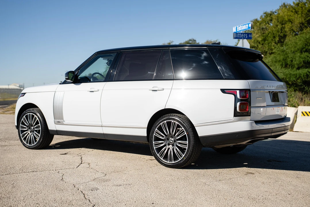 2019 Land Rover Range Rover L405 - Image 8 of 31