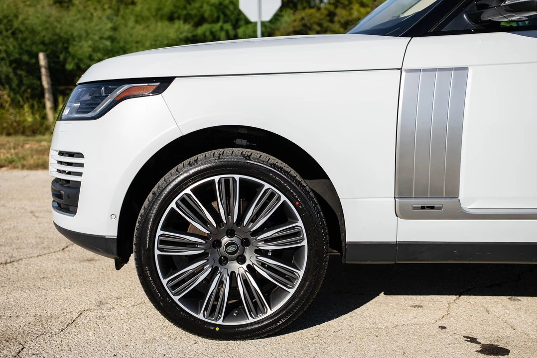 2019 Land Rover Range Rover L405 - Image 22 of 31
