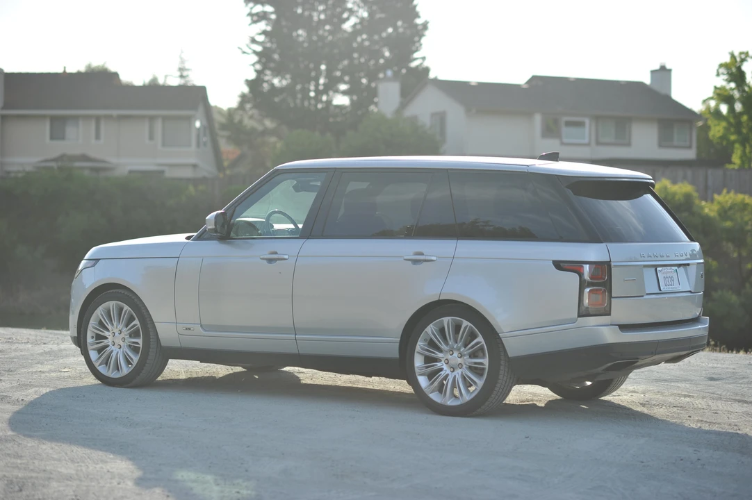 2019 Land Rover Range Rover L405 - Image 11 of 31