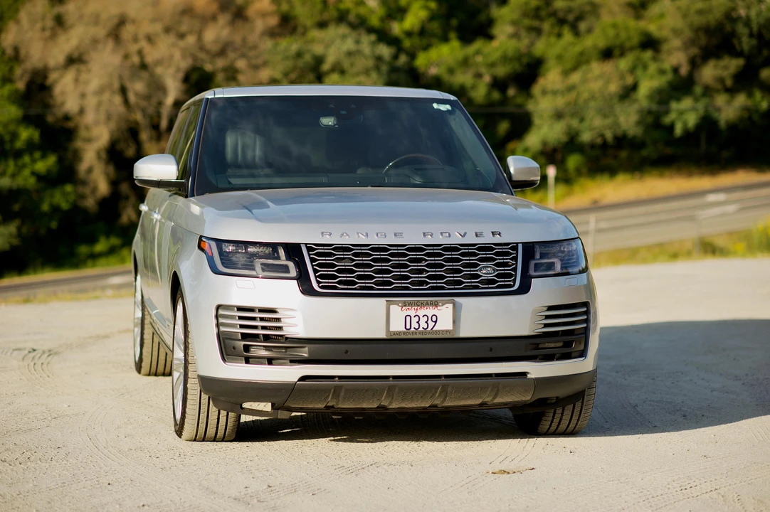 2019 Land Rover Range Rover L405 - Image 19 of 31