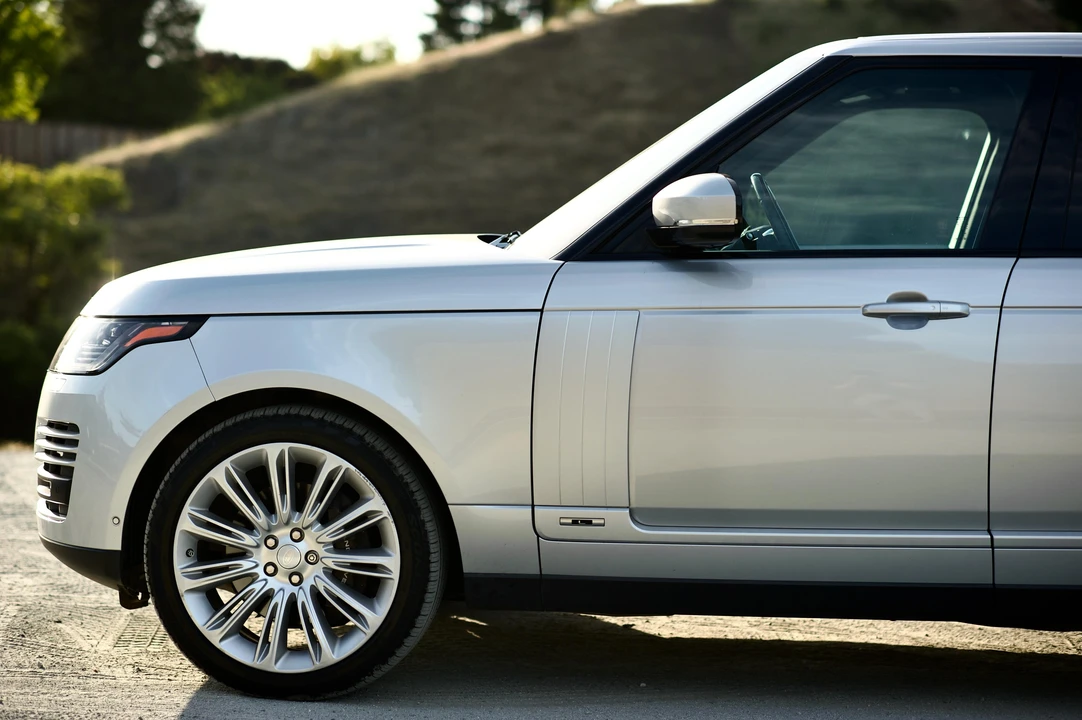 2019 Land Rover Range Rover L405 - Image 29 of 31