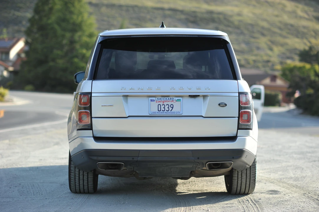 2019 Land Rover Range Rover L405 - Image 13 of 31