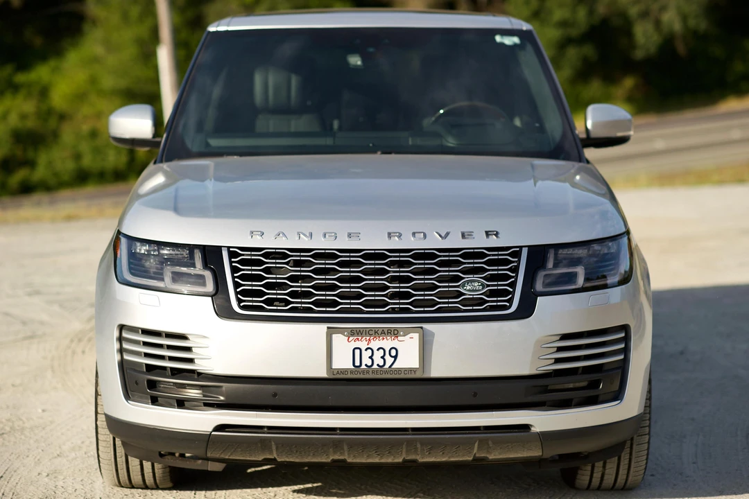2019 Land Rover Range Rover L405 - Image 2 of 31