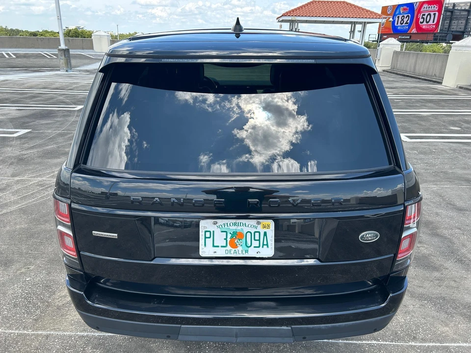 2019 Land Rover Range Rover L405 - Image 9 of 31