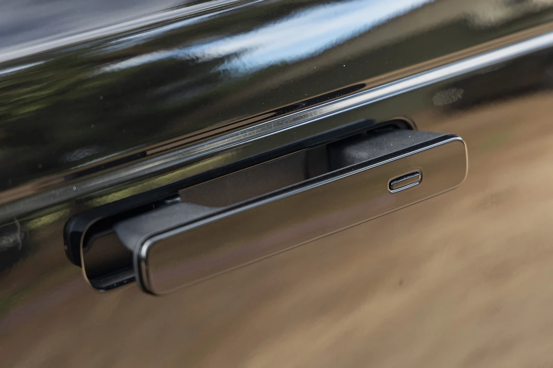 2019 Land Rover Range Rover Velar - Image 21 of 31