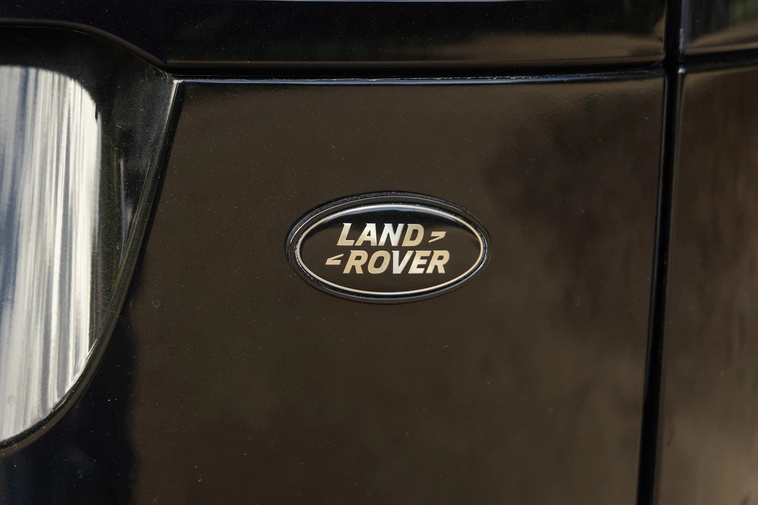 2019 Land Rover Range Rover Velar - Image 25 of 31