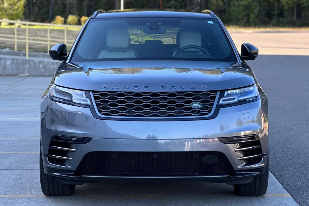 2019 Land Rover Range Rover Velar - Image 2 of 31