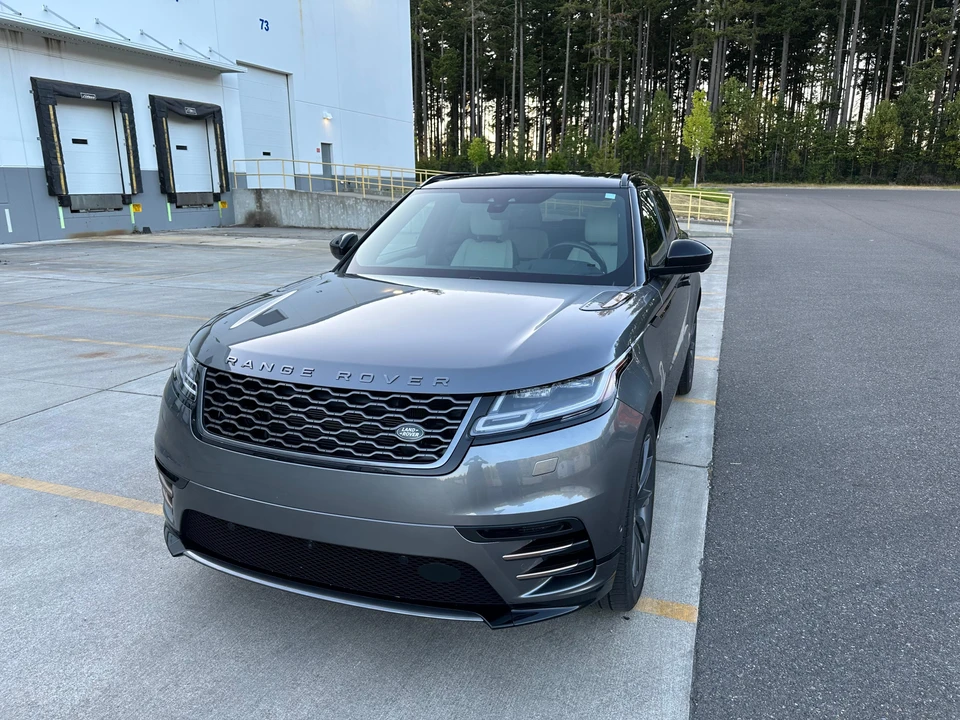 2019 Land Rover Range Rover Velar - Image 8 of 31
