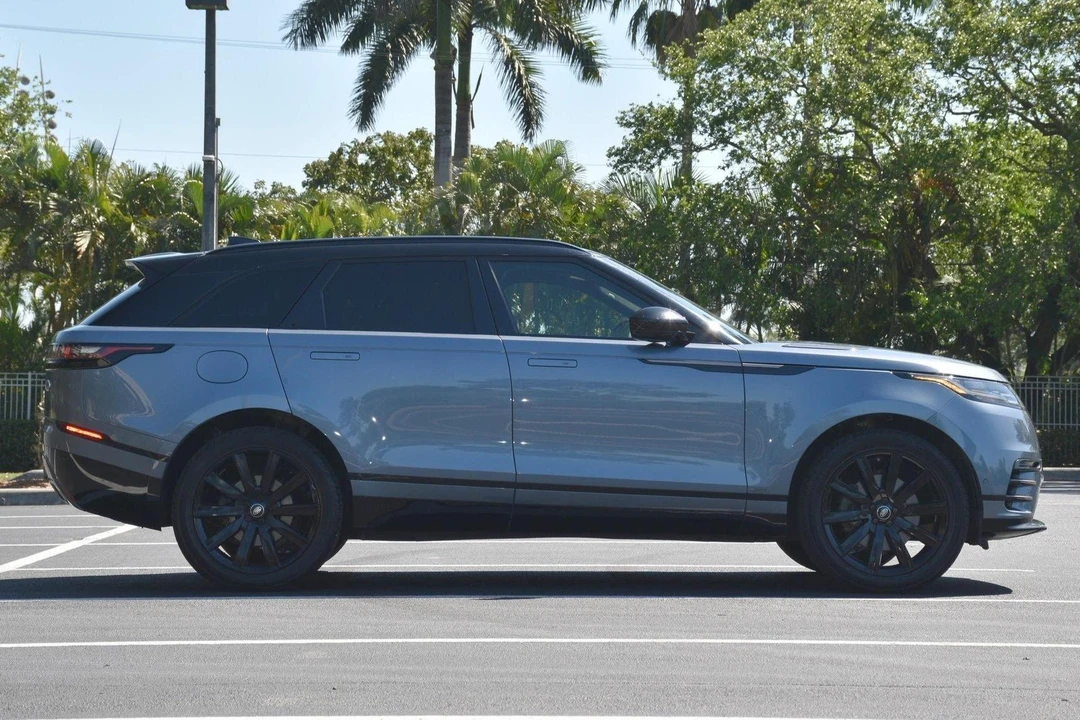 2019 Land Rover Range Rover Velar - Image 3 of 31
