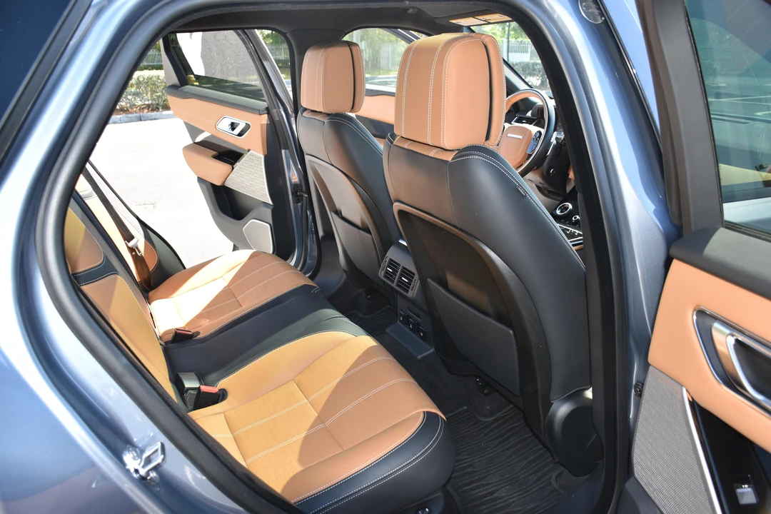 2019 Land Rover Range Rover Velar - Image 31 of 31
