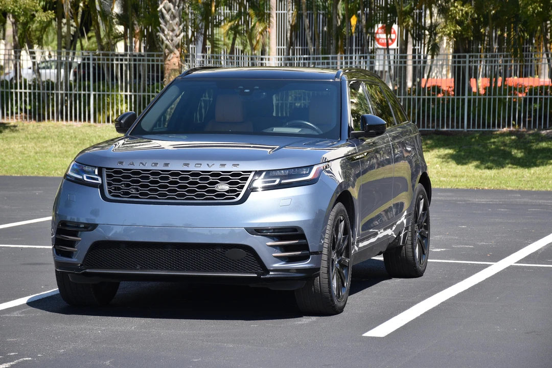 2019 Land Rover Range Rover Velar - Image 6 of 31