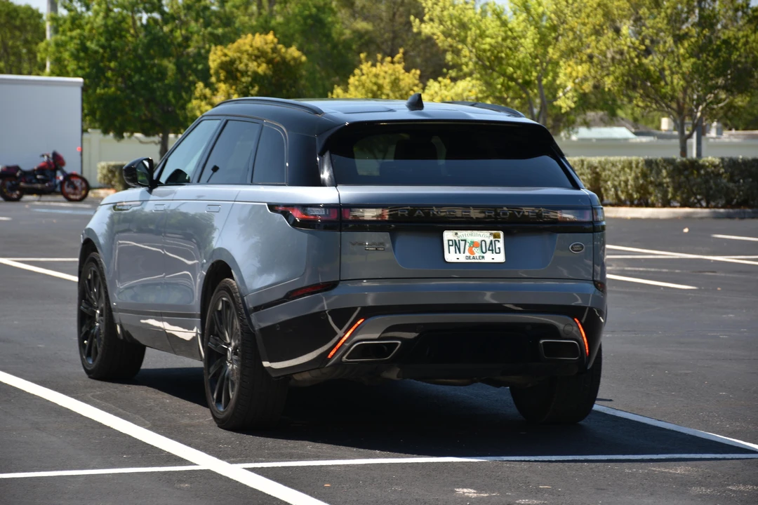 2019 Land Rover Range Rover Velar - Image 9 of 31