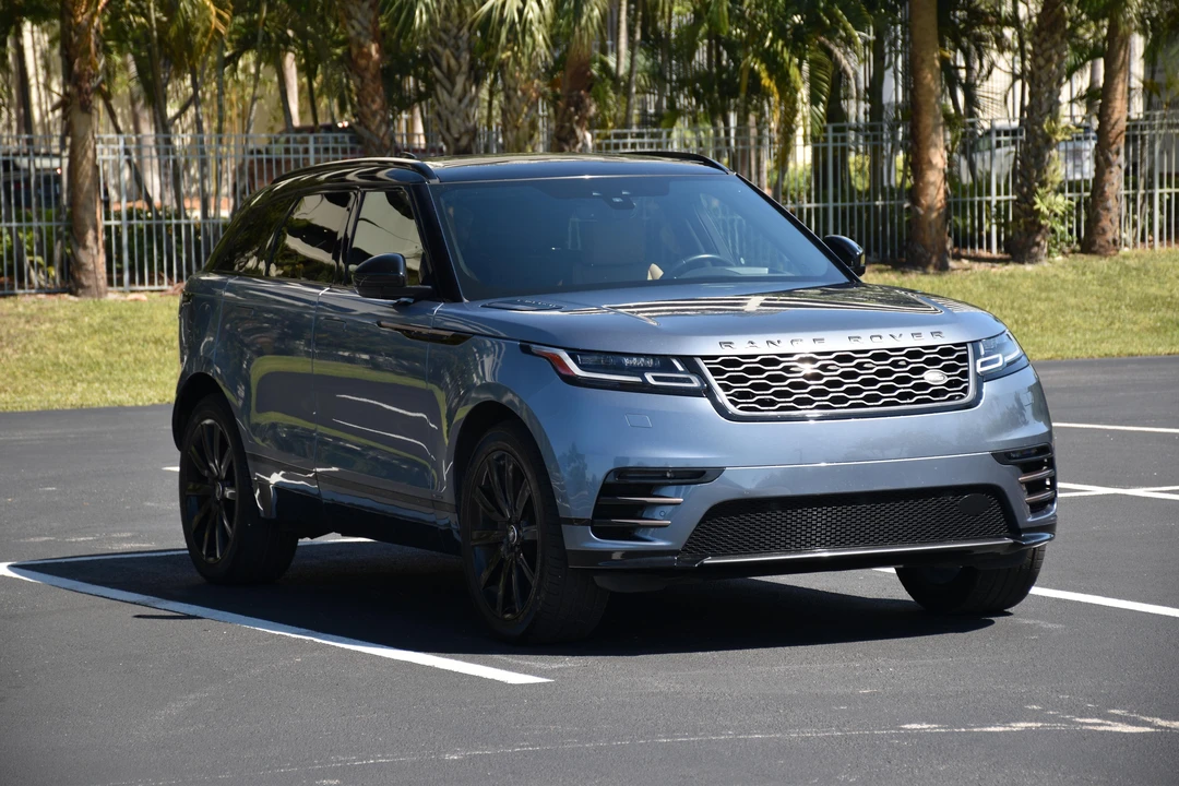 2019 Land Rover Range Rover Velar - Image 13 of 31